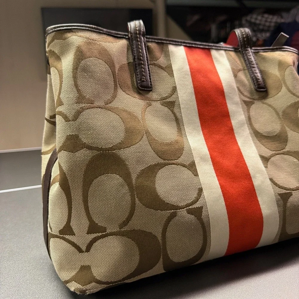 Coach Signature Jacquard Stripe Tote Bag Khaki Brown Red Canvas Shoulder Bag